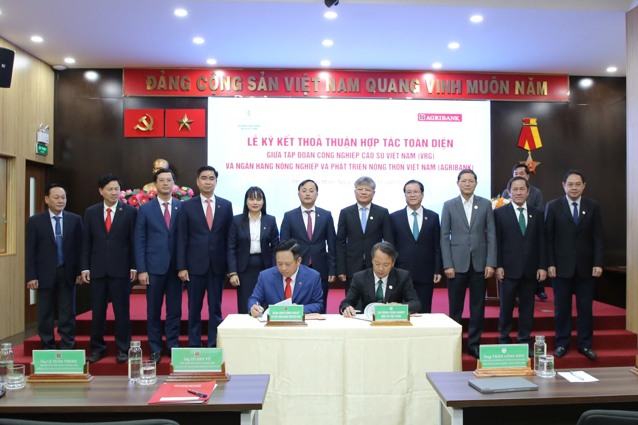 VRG và Agribank ký kết thỏa thuận hợp tác toàn diện: Phát huy sức mạnh cộng hưởng, hướng tới phát triển bền vững