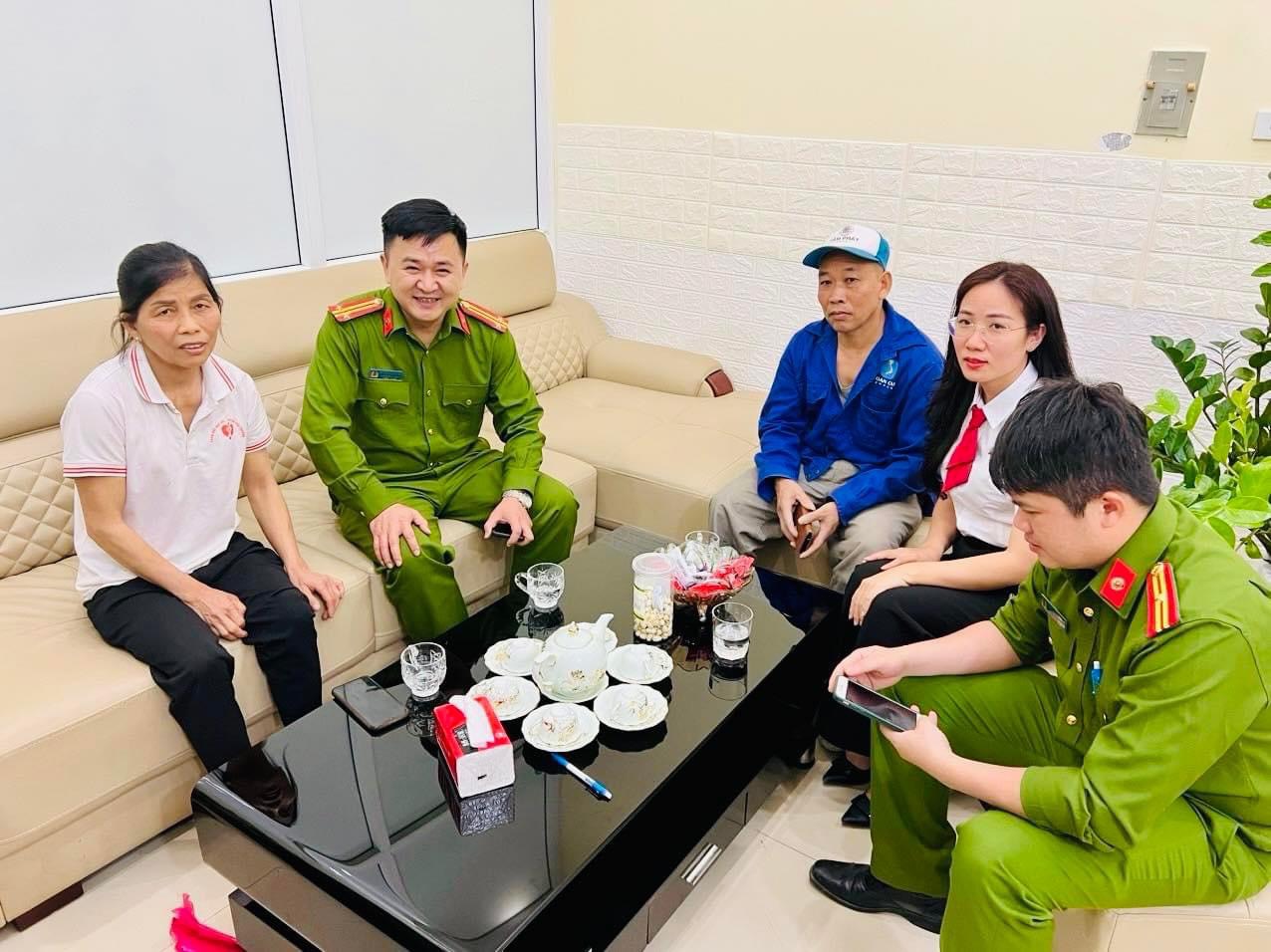 Agribank Lạng Sơn kịp thời ngăn chặn 09 vụ lừa đảo trực tuyến - ảnh 1 Hình ảnh: Agribank Lạng Sơn kịp thời ngăn chặn 09 vụ lừa đảo trực tuyến số 1