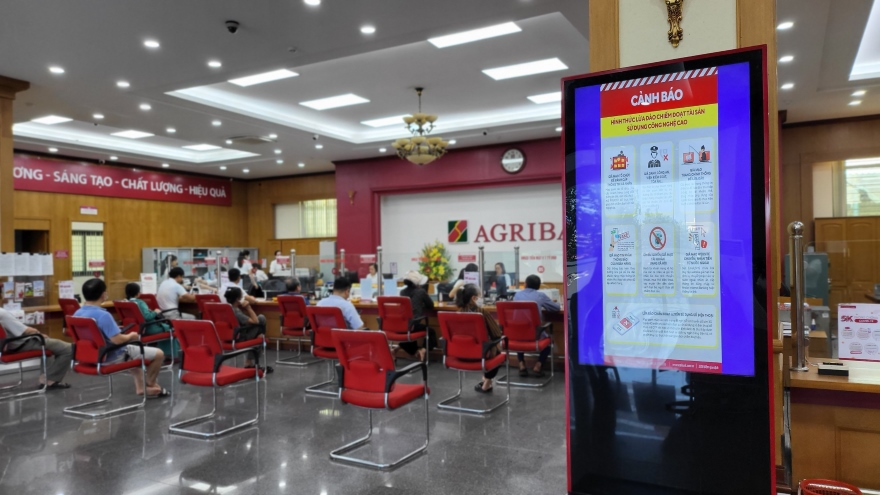 Agribank đăng thông tin cảnh báo/khuyến cáo khách hàng các hình thức lừa đảo công nghệ cao tại khu vực giao dịch trực tiếp
